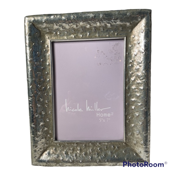 Nicole Miller Accents Nicole Miller Home 5x7 Metallic Picture Frame
